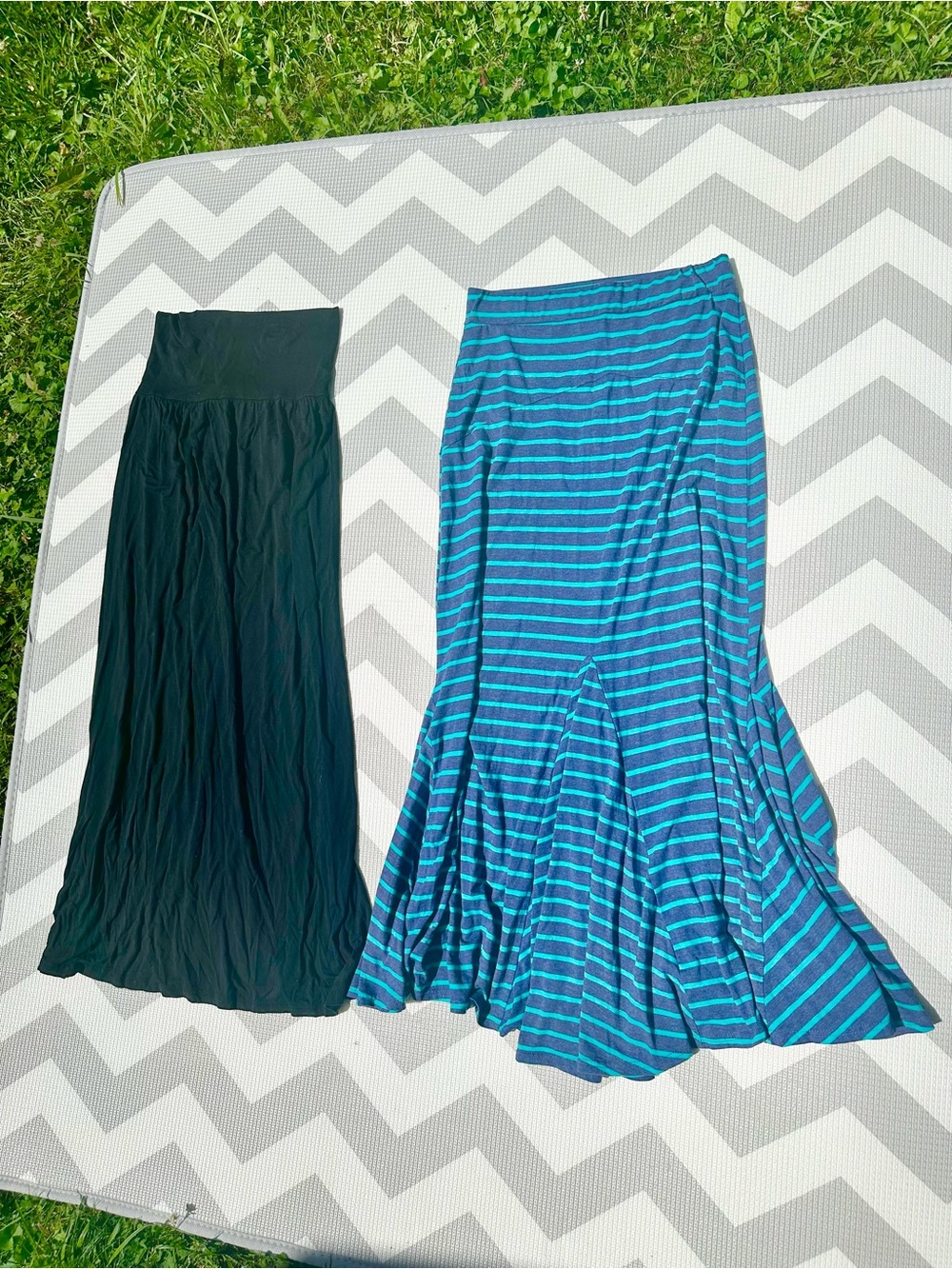 Women’s Maxi Skirts- Lot of 2 - Picture 2 of 2